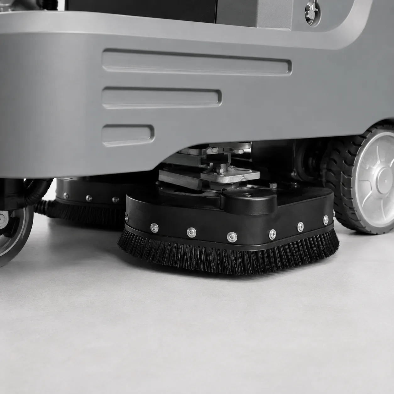 Ride On Floor Scrubber